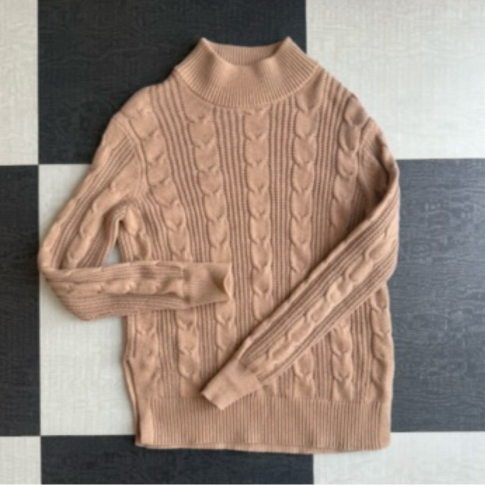 Banana Republic XS Beige Cable Knit Mock Neck Sweater Cotton